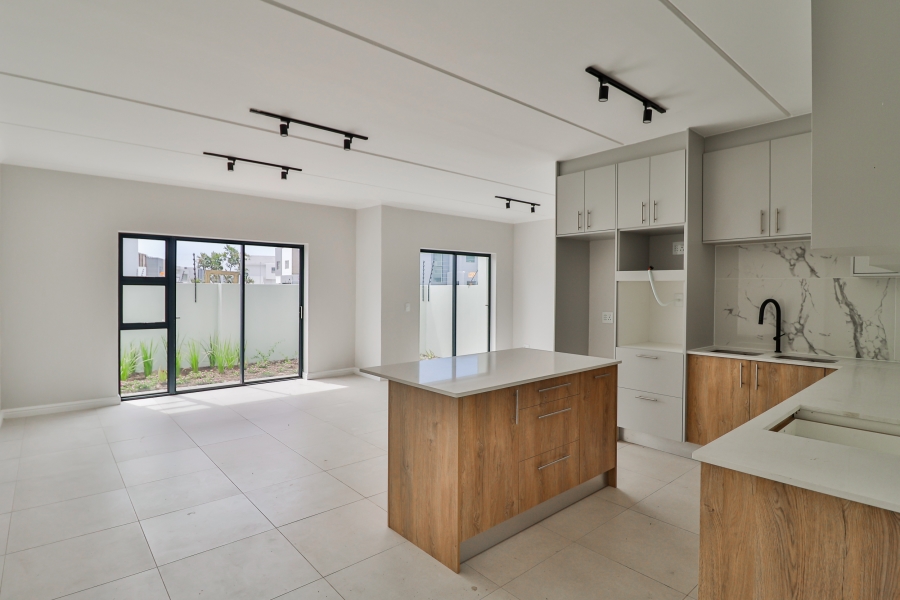 3 Bedroom Property for Sale in Sandown Western Cape